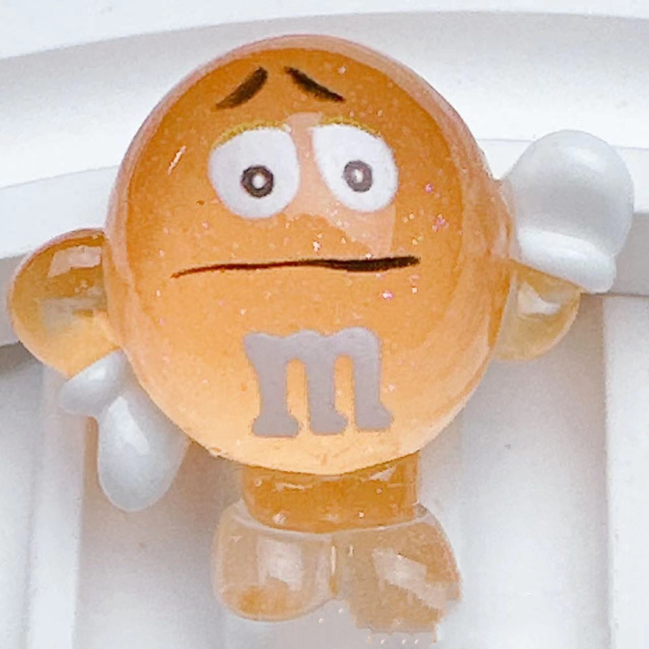 Luminous M&M-Open by yourself not open in live