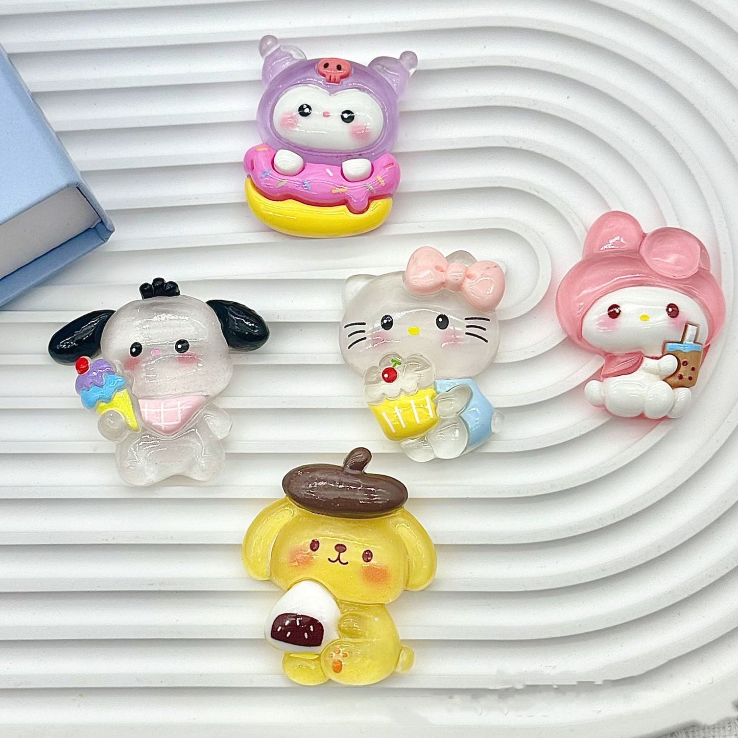 Large Luminous Sanrio DIY Accessories - Open by yourself not open in live