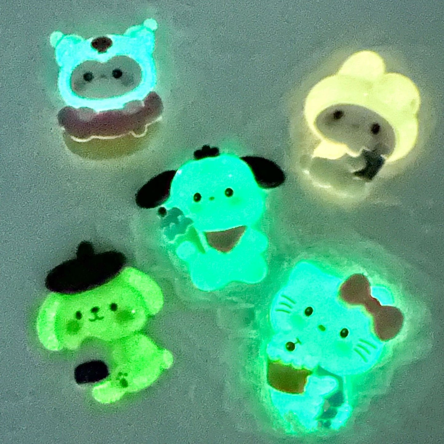 Large Luminous Sanrio DIY Accessories - Open by yourself not open in live